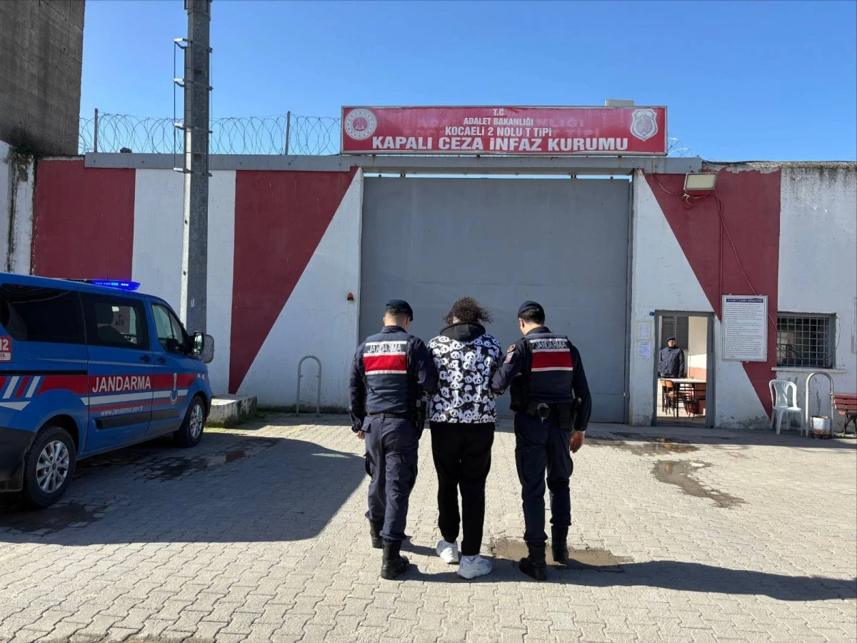 10 YIL HAPİSLE ARANAN DOLANDIRICI YAKALANDI