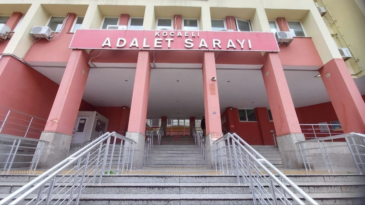 ADLİYEDEN &Ccedil;ALDIĞI 1,5 KİLO ALTINI KUYUMCUDA BOZDURDUĞU ORTAYA &Ccedil;IKTI