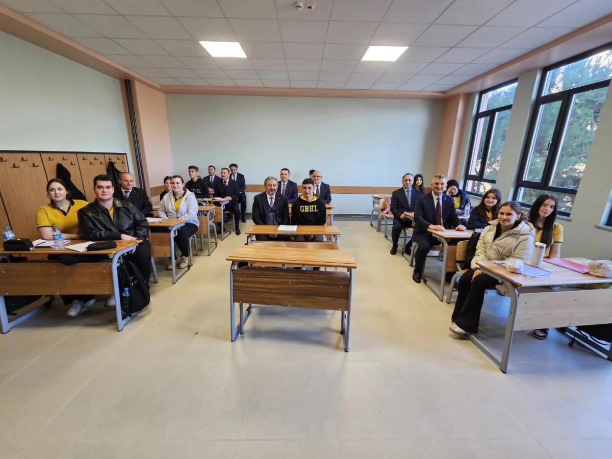 BARBAROS HAYRETTİN’DE İLK DERS ZİLİ ÇALDI