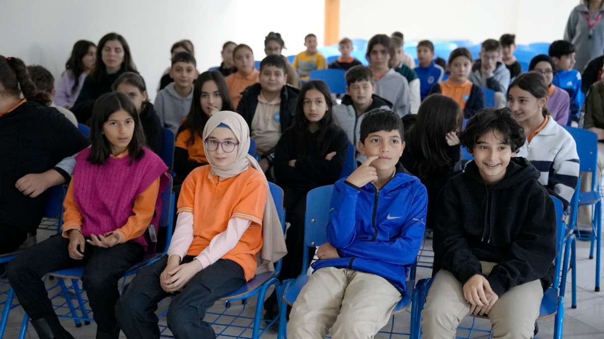 BAŞİSKELE BELEDİYE’SİNDEN ÖĞRENCİLERE SIFIR ATIK EĞİTİMİ