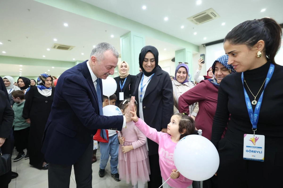 BÜYÜKAKIN: MUTLU KADIN; MUTLU AİLE, MUTLU KOCAELİ DEMEKTİR