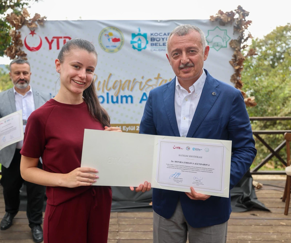 BÜYÜKAKIN, SOYDAŞ GENÇLERLE BULUŞTU