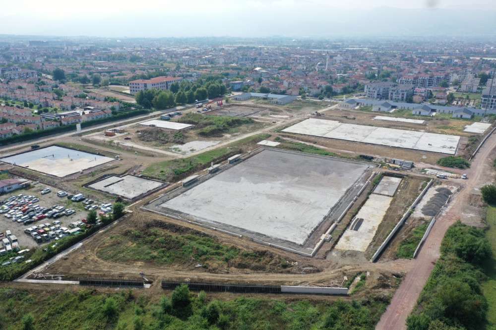BÜYÜKŞEHİR’DEN ALİKAHYA’YA YENİ SPOR TESİSİ