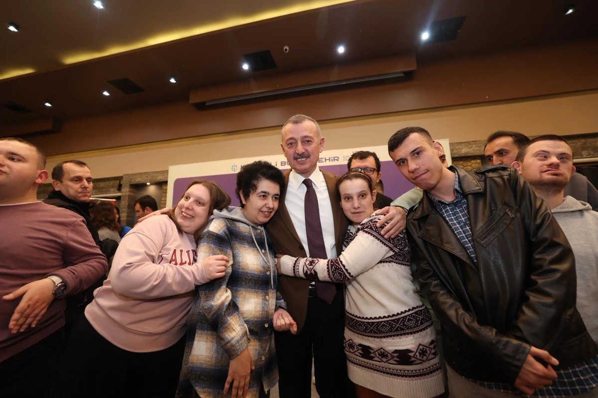 B&Uuml;Y&Uuml;KŞEHİR&rsquo;DEN &Ouml;ZEL BİREYLERLE İFTAR