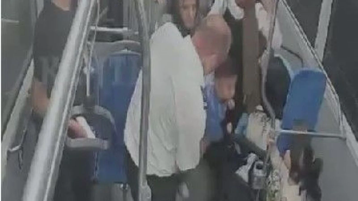 BÜYÜKŞEHİR’İN KAHRAMAN ŞOFÖRÜ; KÜÇÜK ÇOCUĞU  KURTARDI