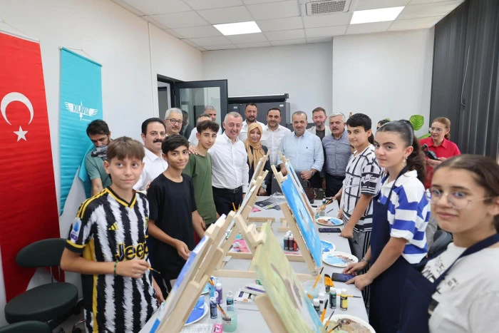 CAHİT ZARİFOĞLU AKADEMİ LİSESİ’NİN YENİ HİZMET BİNASI AÇILDI