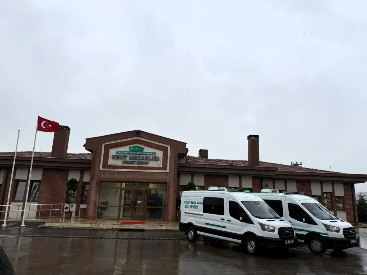 CENAZELER 7/24 &Uuml;CRETSİZ NAKLEDİLİYOR