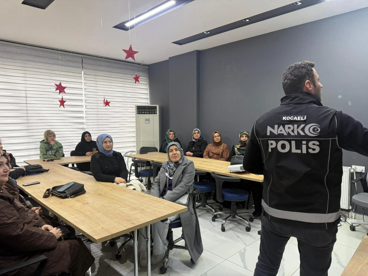 EN İYİ NARKOTİK POLİSİ ANNE 