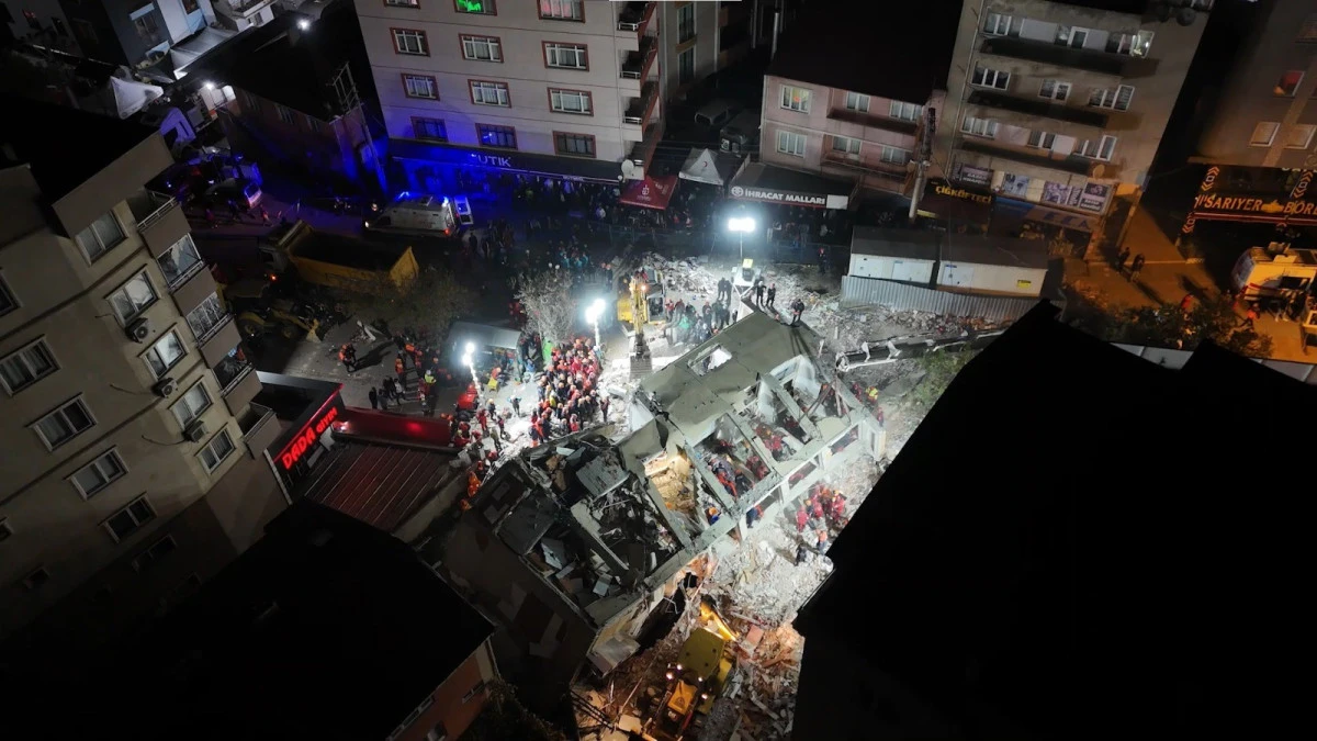 ENKAZ BAŞINDA 14. SAAT: HUMMALI ÇALIŞMA SÜRÜYOR