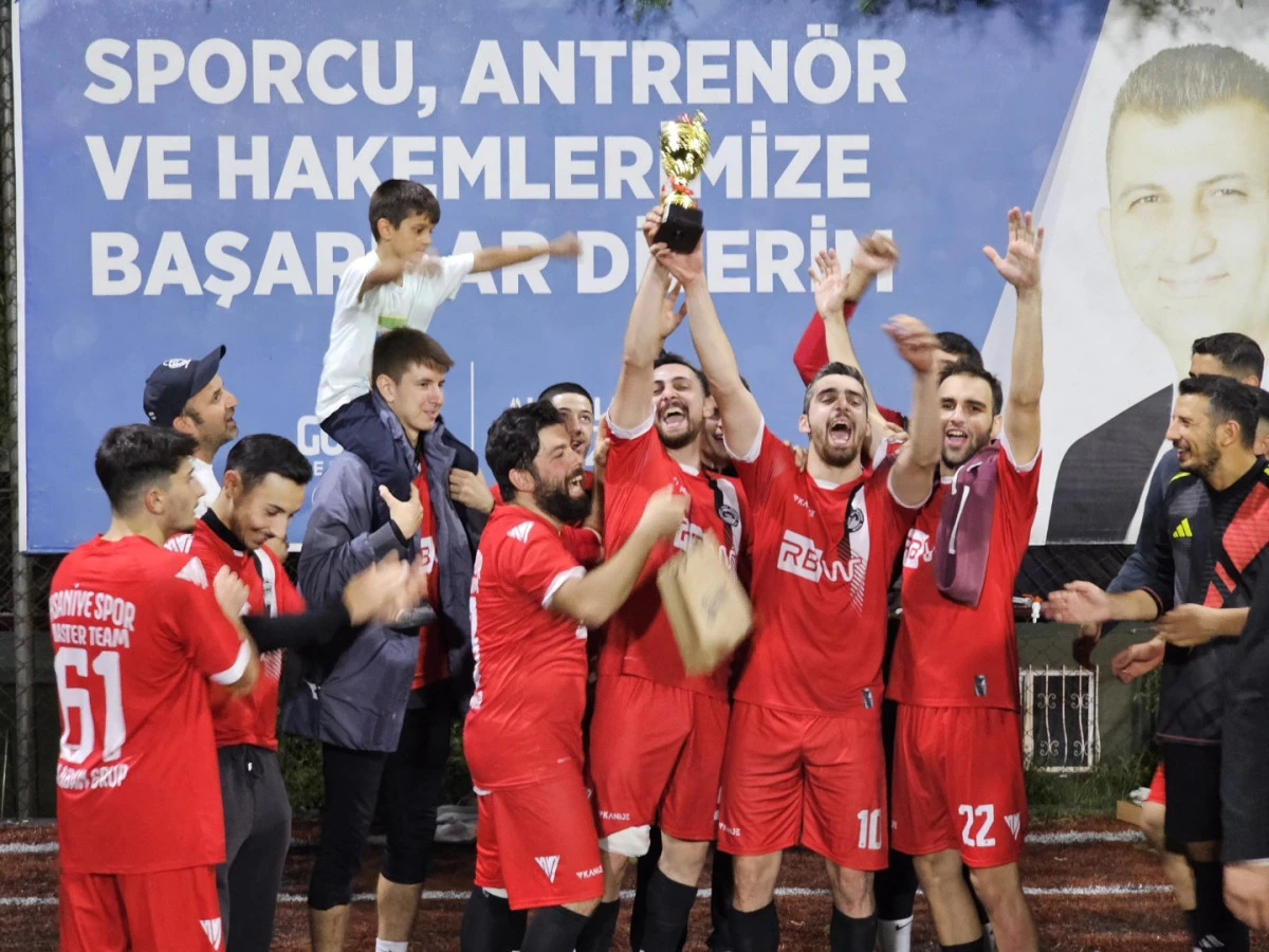 GÖLCÜK BELEDİYE BAŞKANLIK KUPASI’NDA ŞAMPİYON İHSANİYESPOR