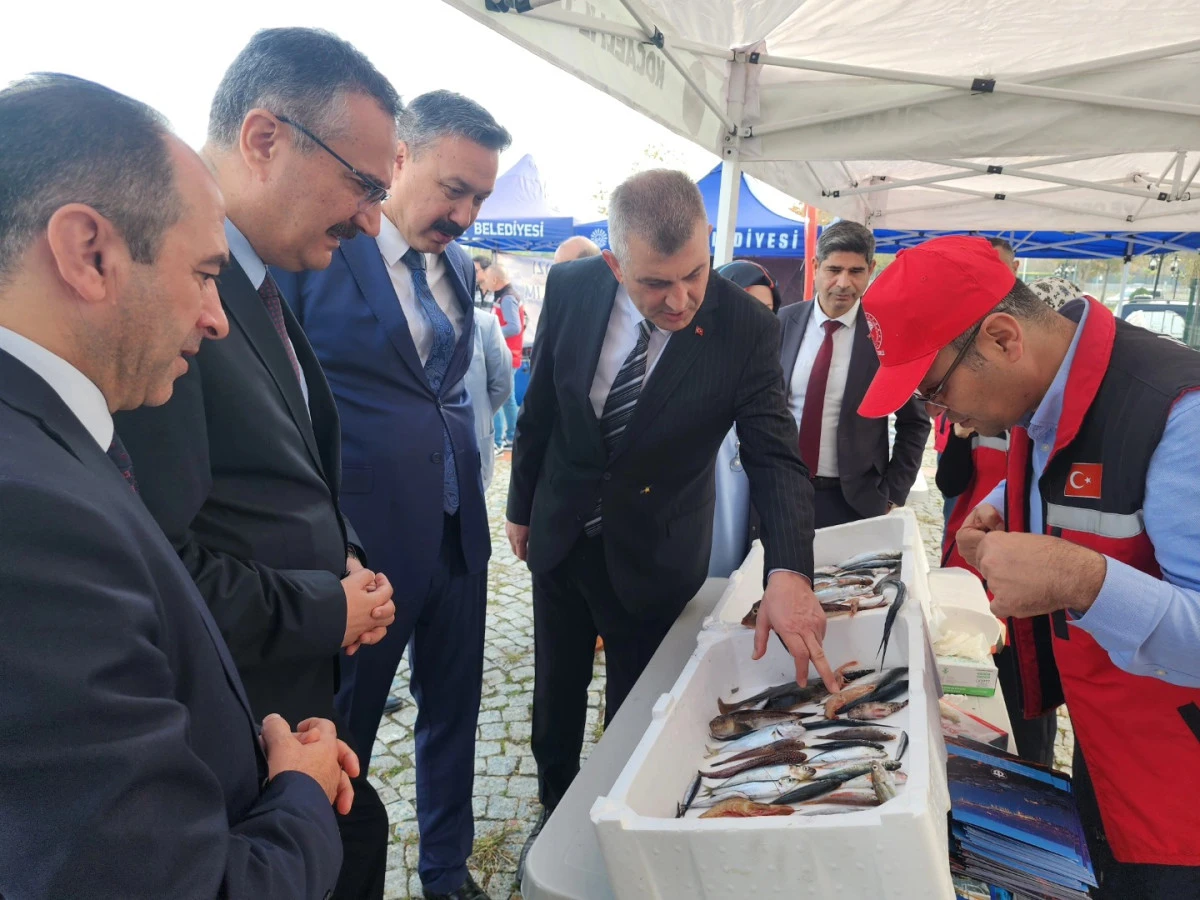 GÖLCÜK’TE ÖĞRENCİLERE ÇEVRE VE SAĞLIKLI BESLENME BİLİNCİ