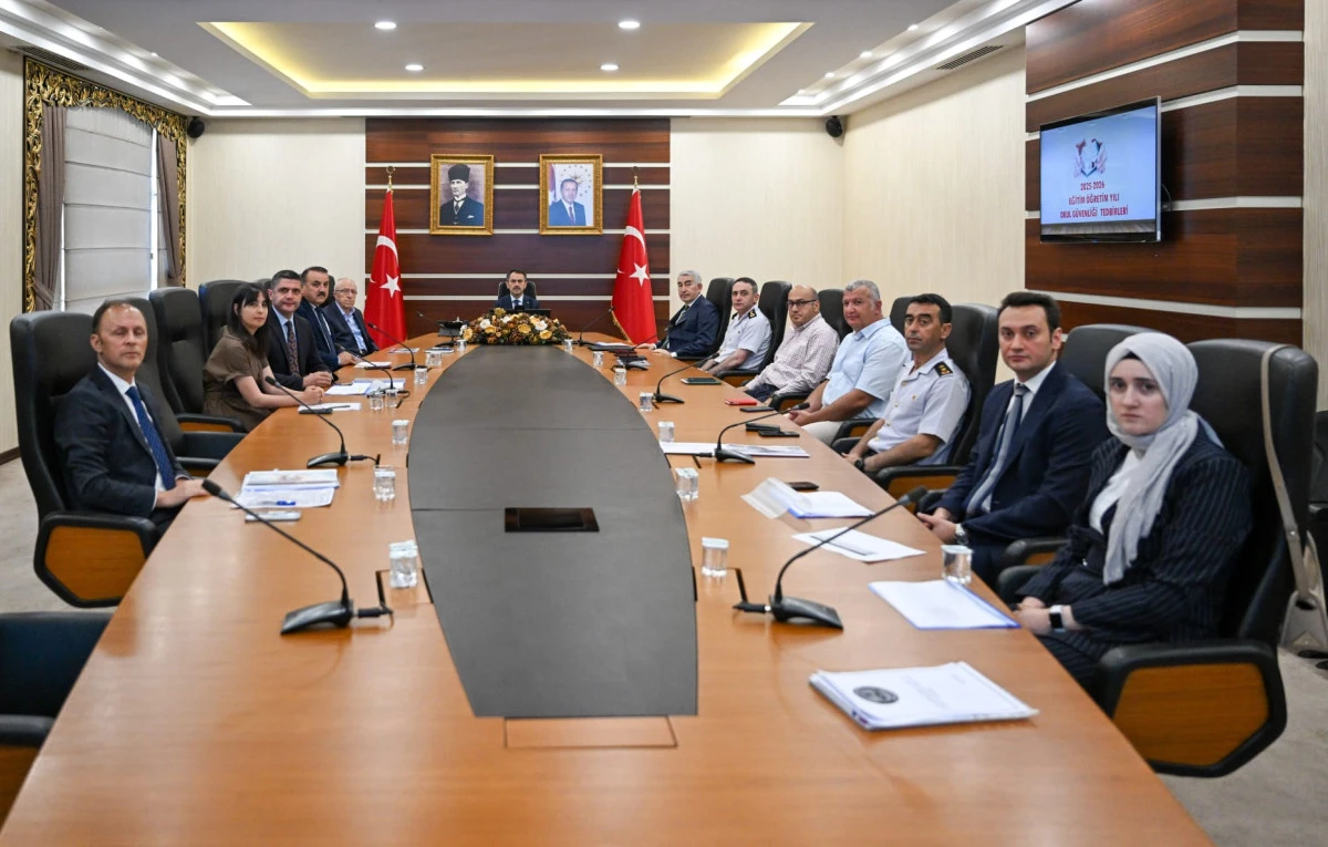 Huzurlu Ve G&uuml;venli Eğitim