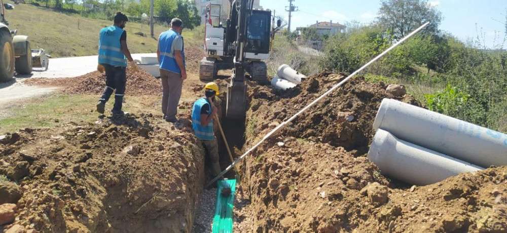 İSU, KIRSAL MAHALLELERDE ALTYAPI YATIRIMLARINI SÜRDÜRÜYOR