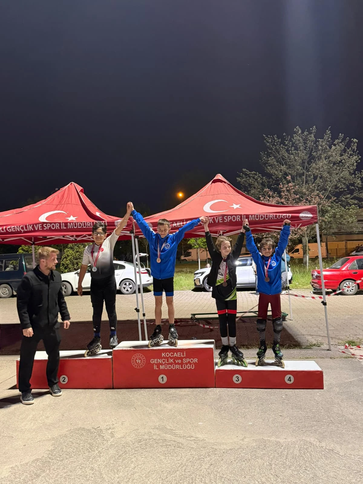 KAĞITSPOR HER BRANŞTA G&Uuml;C&Uuml;N&Uuml; ORTAYA KOYUYOR