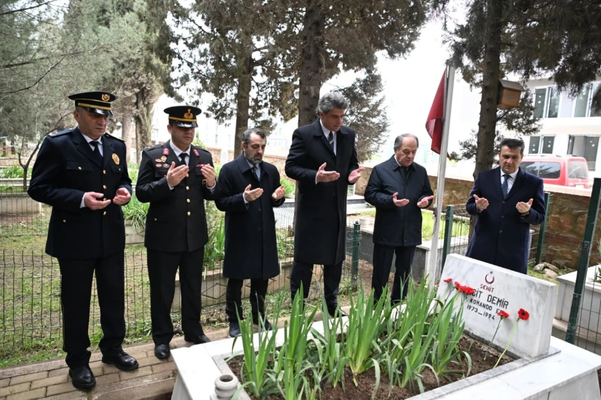KARTEPE&rsquo;DE 18 MART &Ccedil;ANAKKALE ZAFERİ GURURLA ANILDI