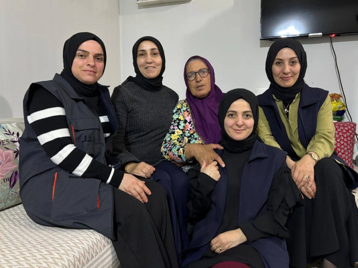 KARTEPE’DE BÜYÜKLERİN YALNIZLIĞINA DOKUNAN SICAK BİR EL