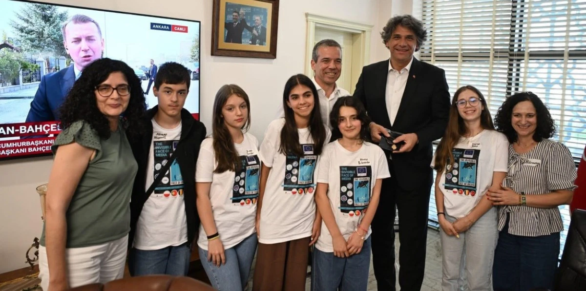 KARTEPE’DE KÜLTÜRLER ARASI KÖPRÜLER KURULUYOR