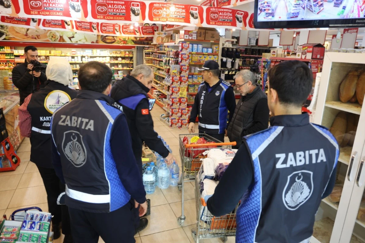 KARTEPE&rsquo;DE REYONLARDA İHMALE GE&Ccedil;İT YOK