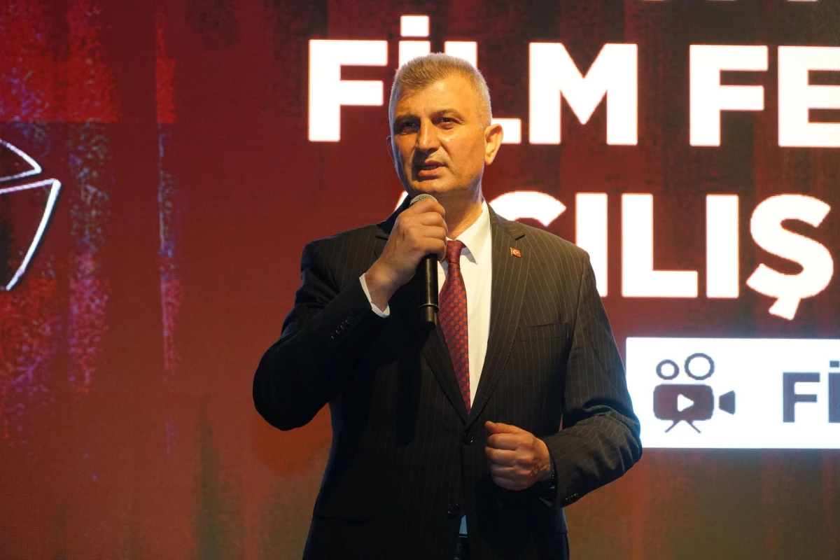 Kocaeli Film Festivali, G&ouml;lc&uuml;k'te G&ouml;rkemli Bir Galayla Başladı