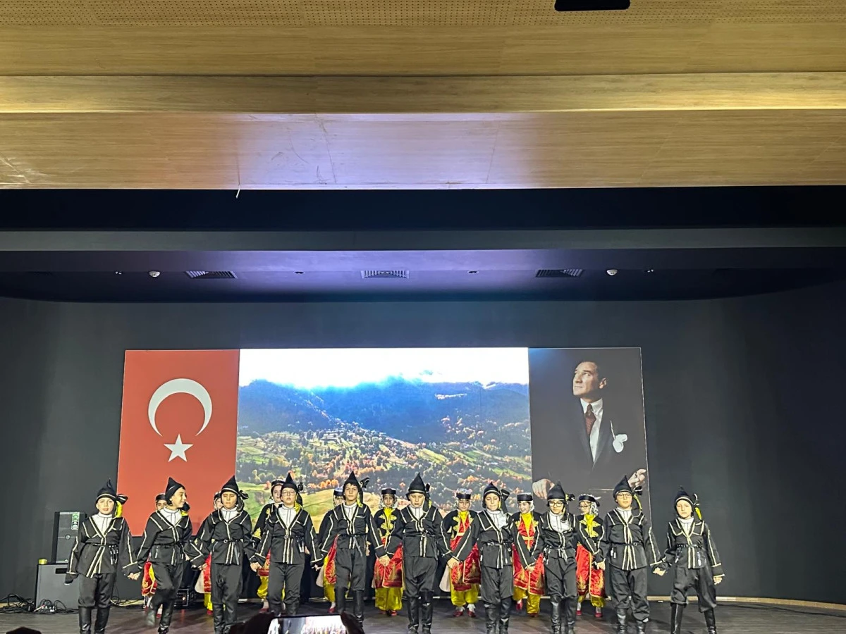 KÖRFEZİM EĞİTİM KURUMLARI’NDA CUMHURİYET COŞKUSU