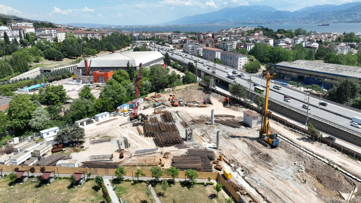 KÖRFEZRAY METRO PROJESİ HIZ KESMİYOR