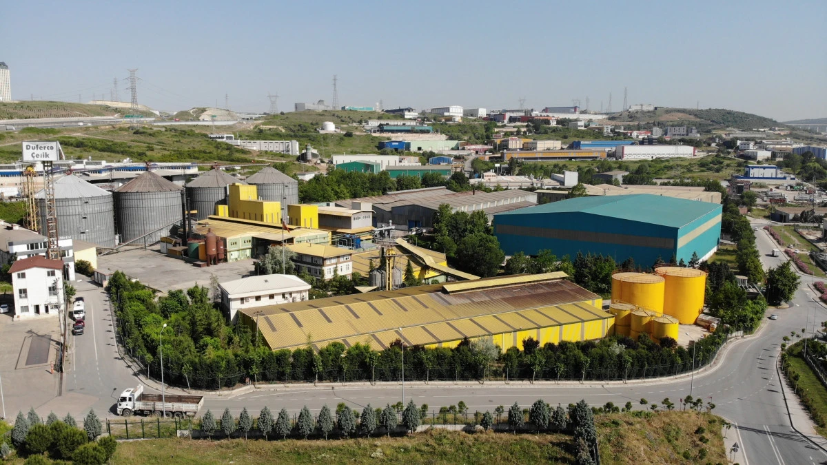  L&uuml;tf&uuml; T&uuml;rkkan'ın fabrikasına milyonluk k&ouml;t&uuml; koku cezası