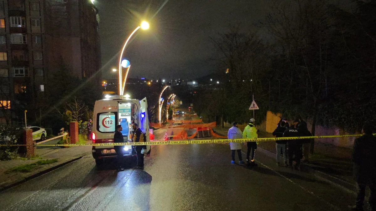 MOTOSİKLET BETON BARİYERLERE &Ccedil;ARPTI: 1 &Ouml;L&Uuml;