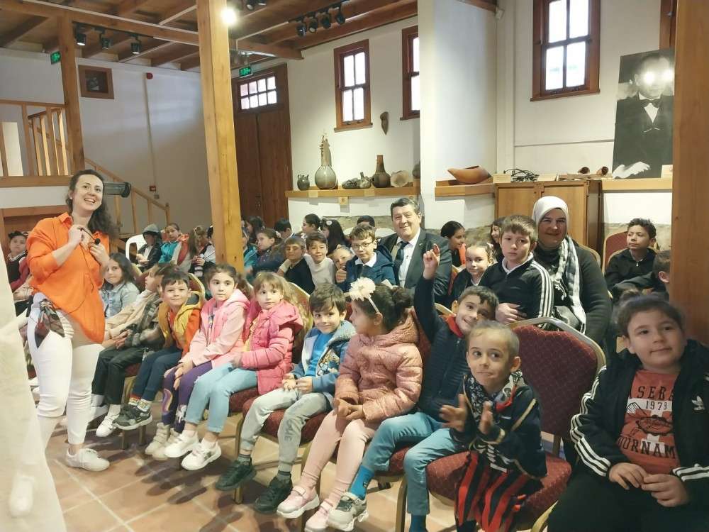 ÖĞRENCİLER YALI EVLERİ'NDE MASAL GİBİ BİR GÜN YAŞADI