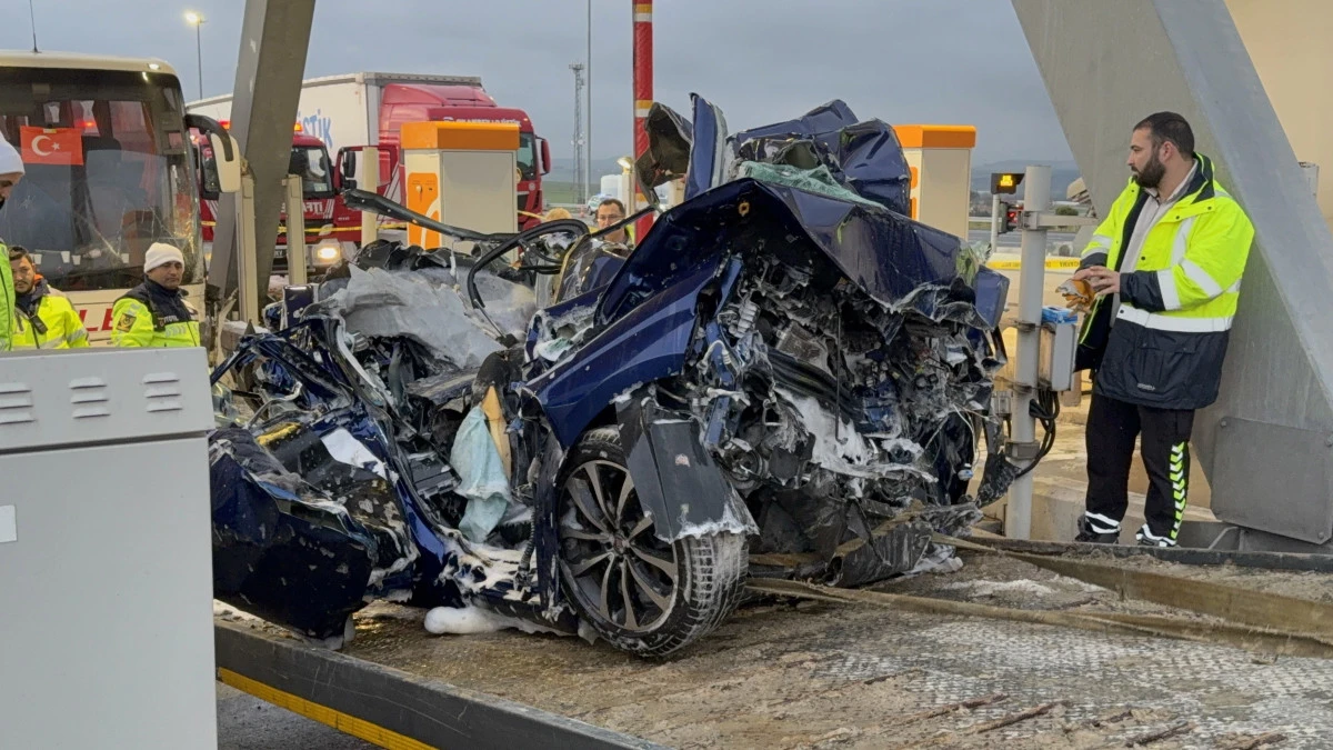 OTOYOLLARDAKİ BETON BLOKLAR S&Uuml;R&Uuml;C&Uuml;LERİN KABUSU OLDU