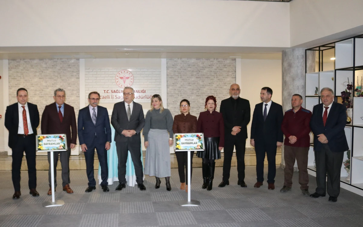 SAĞLIK&Ccedil;ILAR BAYRAMLAŞTI