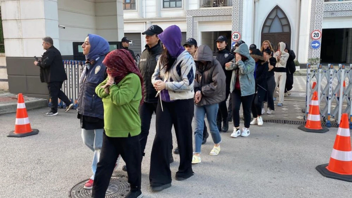 SAHTE BUNGALOV ÇETESİNE DEV OPERASON 14 ZANLI TUTUKLANDI