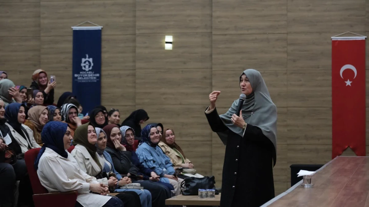 SALİHA ERDİM, AİLE İÇİ İLETİŞİMİN ŞİFRELERİNİ ANLATTI