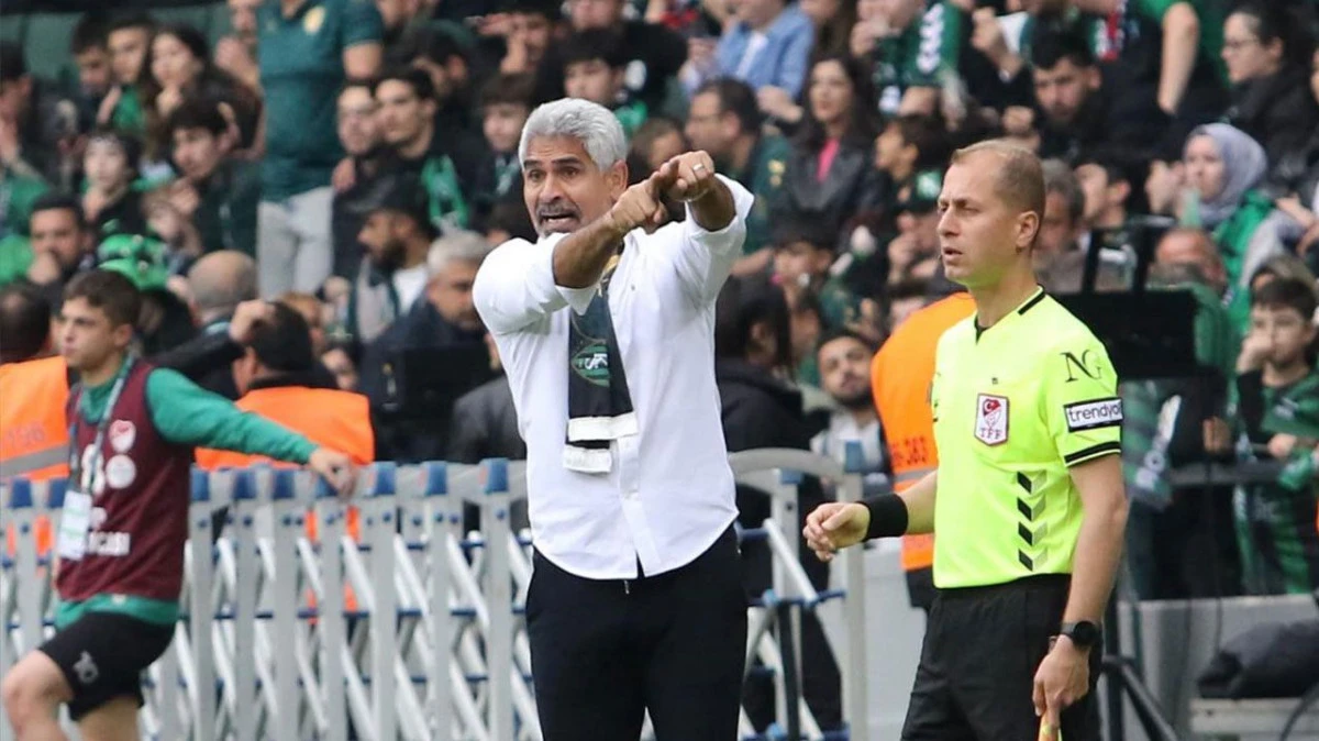 ŞAMPİYON TEKNİK ADAM KOCAELİSPOR’A VEDA ETTİ