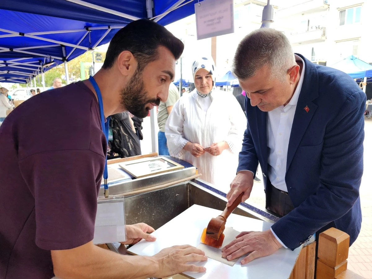 SANATKAR VE ZANAATKARLAR GÖLCÜK'TE BİR ARAYA GELDİ