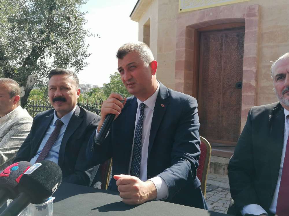 SEZER: GÖLCÜK'ÜN ADININ KÜLTÜR, SANAT VE SPORLA DUYULMASINI İSTİYORUZ