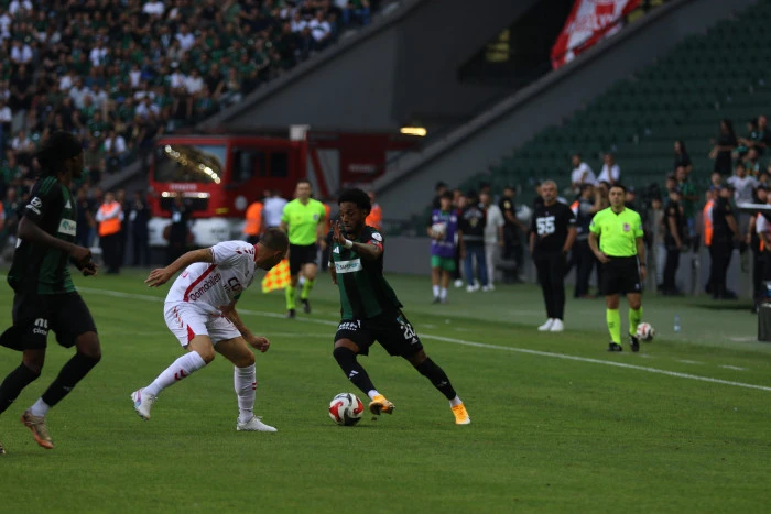 TRENDYOL SÜPER LİG: KOCAELİSPOR: 0 - SAMSUNSPOR: 1