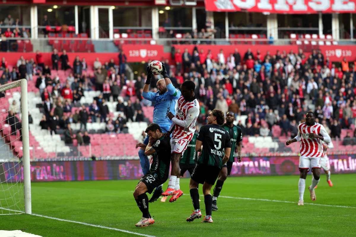 TRENDYOL S&Uuml;PER LİG: SAMSUNSPOR: 0 - KOCAELİSPOR: 0