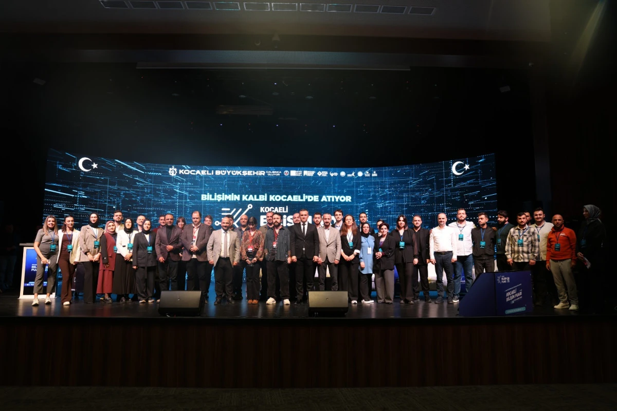 YAPAY ZEKÂ MÜZİKLE BULUŞTU